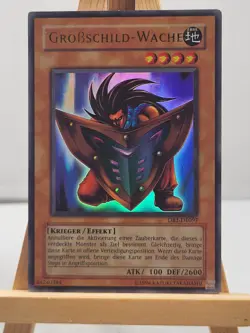 Yugioh Grossschild-Wache Ultra Rare DB1-DE097 Yu-Gi-Oh Vintage Karte - Image 1