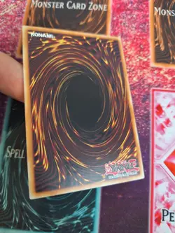Yugioh Exodia, the Legendary Defender TN19-EN003 Prismatic Secret Limited NM - Image 4