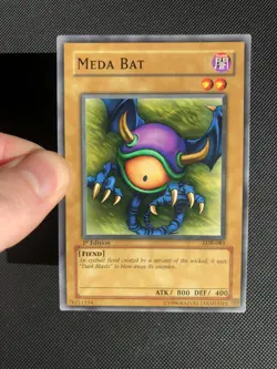 Yugioh! Meda Bat LOB-083 1st Edition NA English Vintage - Image 4