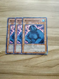 Yu-Gi-Oh! - Mother Grizzly 3X - Complete Playset - Image 1