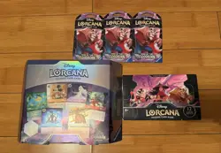 Disney Lorcana TCG Rise of the Floodborn Booster Box, Gift Set D100, 3x Sleeved - Image 1