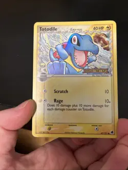 Totodile Stamped Reverse Holo 67/101 MP/DMG Dragon Frontiers - Image 3