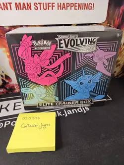 Pokemon Evolving Skies Elite Trainer Box ETB Sealed, New - Image 1