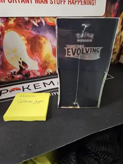 Pokemon Evolving Skies Elite Trainer Box ETB Sealed, New - Image 4