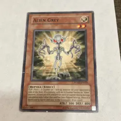 Yu-Gi-Oh! Konami Alien Grey POTD-EN024 Power of the Duelist Effect Reptile ATK/… - Image 1