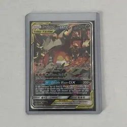 Reshiram & Charizard GX SM201 Promo TAG TEAM Holo 270 HP Pokemon Card - Image 1