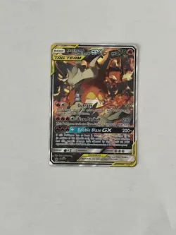 Reshiram & Charizard GX SM201 Promo TAG TEAM Holo 270 HP Pokemon Card - Image 2