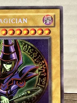 Yugioh Dark Magician FL1-EN002 Secret Rare Limited Edition LP - Image 4