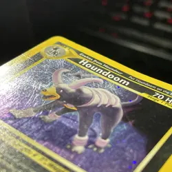 Pokemon TCG Neo Discovery Houndoom Holo Rare Card 4/75 English - Image 2