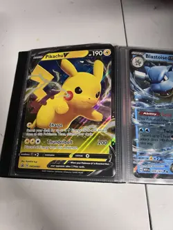Pokemon 25th anniversary oversized card binder w/4 jumbo HOLO cards - Image 4