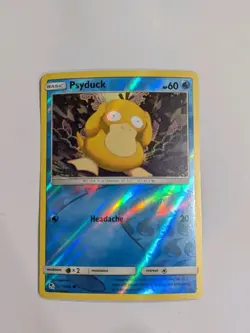Psyduck 11/68 Common Hidden Fates Pokemon Reverse Holo LP - Image 1