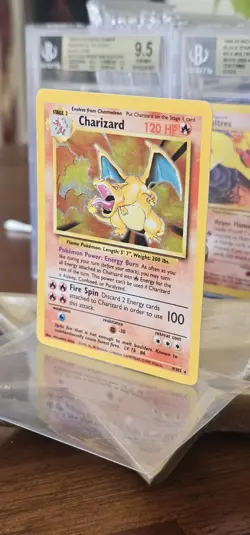 Pokemon TCG Charizard 4/102 Base Set Unlimited Holo Rare WOTC NM-/LP+ - Image 4