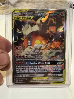Reshiram & Charizard GX SM201 Sun & Moon Black Star Promo – Near Mint - Image 1