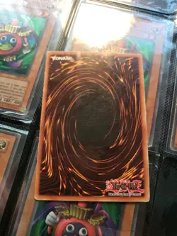 Yu-Gi-Oh! Red-Eyes B. Dragon BPT-005 Secret Rare Vintage Tin - Image 4