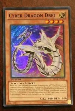 YuGiOh - Cyber Dragon Drei - Near Mint - 1st Ed - SDCR-EN002 - Super Rare! - Image 1