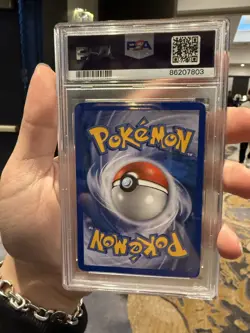 2003 Pokemon Umbreon Reverse Holo Foil Aquapolis 41/147 PSA 8 - Image 3