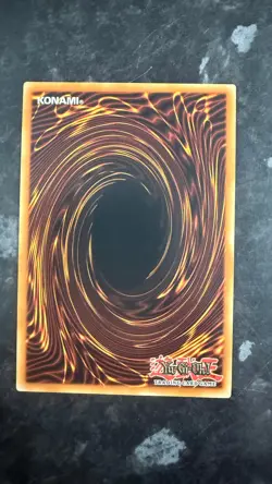 Yu-Gi-Oh! TCG Raigeki Super Rare 25th Anniversary Edition LOB-EN053 - Image 2