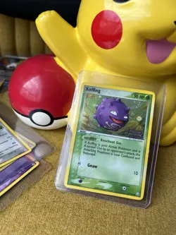 Koffing (HOLO) | 61/109 | Team Rocket Returns 2004 | Good condition | Pokemon - Image 2