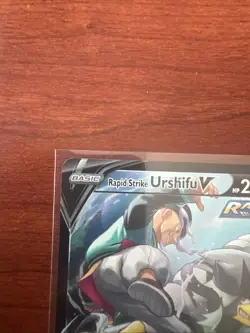 Pokemon TCG SWSH Brilliant Stars - Rapid Strike Urshifu V TG20/TG30 - Image 4
