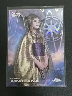 2025 Topps Chrome Star Wars #151 QUEEN APAILANA Raywave Refractor - Image 1