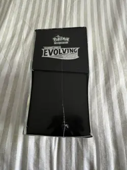 Pokemon TCG Evolving Skies Elite Trainer Box ETB New Sealed - Image 3