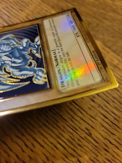 Blue-Eyes White Dragon 1st Run Yugioh Card - Holographic Rare Golden Card Konami - Image 5