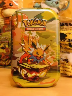 🔥2021 Pokemon Jolteon V-Tin BUNDLE All Brand New/Factory Sealed! 🔥 - Image 4