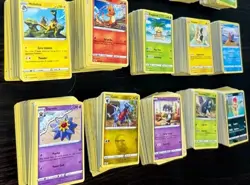 500 Pokemon TCG Card Bulk Lot - Guaranteed 25 Holo/Reverse Holo, holo 1 vmax 1 V - Image 5