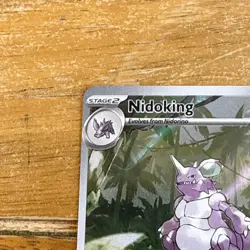 Pokemon Nidoking TCG Holo Illustration Rare Card 174/165 Scarlet & Violet-151 - Image 2