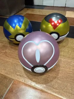 Rare Pokemon Love ball Pink Heart Pokeball Poke Ball Tin J21 Empty Set Of 3 - Image 1