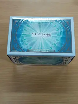 YUGIOH DUELIST BOX PRISMATIC SUMMON STORAGE DECK BOX SLEEVES COIN (SYNCHRO SET) - Image 2