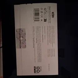 Magic: The Gathering Secret Lair Roadshow Look at the Kitties Foil Box 2023 - Image 2