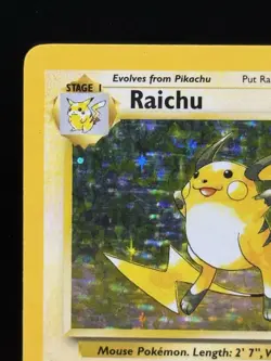 1999 POKEMON BASE SET UNLIMITED #14/102 RAICHU HOLO RARE - Image 3