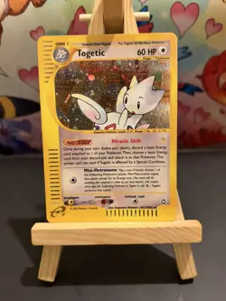 Togetic H27/H32 Skyridge Holo Rare Pokemon Card plus 1st edition togetic - Image 1