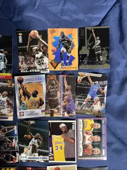 Lot 28 Shaquille O’Neal Cards Lakers Magic Inserts HOF NBA Shaq Collection - Image 3