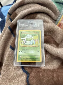 TAG 9 Bulbasaur Base Set 44/102 1999 Nintendo English Pokemon TCG 40 HP - Image 3