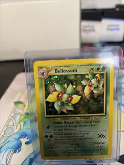 2000 Pokemon TCG Bellossom Neo Genesis Holo Unlimited Rare w/ swirl 3/111 NM - Image 2