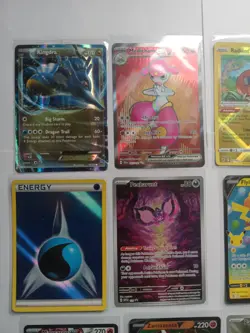 Pokemon Card Bundle 12 Cards Holo - Image 2