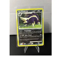 Pokemon TCG Skuntank Diamond and Pearl 15/130 Stage 1 90HP Holo Rare English - Image 1