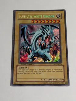 Yugioh Blue-Eyes White Dragon FL1-EN001 Secret Rare Limited Edition LP - Image 1