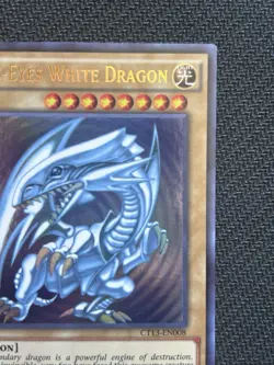 Yugioh 2016 Blue-Eyes White Dragon CT13 EN008 Ultra Rare Mega Tins NM/LP - Image 4