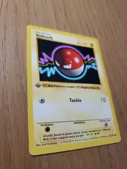 Pokemon Voltorb 1st Edition Base Set Shadowless Vintage - Wotc - Image 2