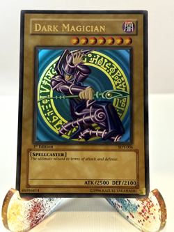 YuGiOh! Dark Magician SDY-006 Starter Deck: Yugi 1st Edition Ultra Rare LP/MP - Image 1