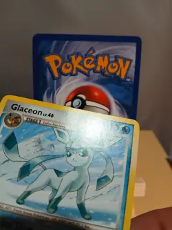 Glaceon 20/100 Rare Majestic Dawn Pokemon Card LP - Image 3