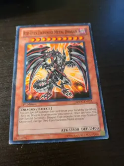 Yugioh: Red-Eyes Darkness Metal Dragon - SDDC-EN013 - Common - 1st Edition - y10 - Image 1