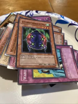 yugioh card lot 1996. Few First Edition As Is - Image 4