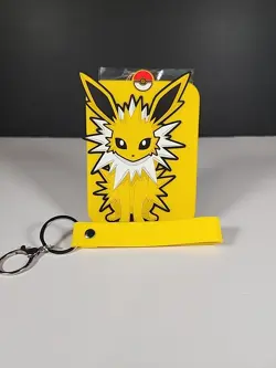 Pokemon TCG Card Display Key Chain Jolteon - Image 1