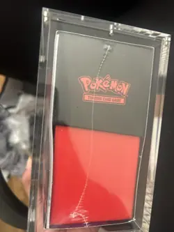 Pokemon TCG Destined Rivals ETB Has Tear - Image 3