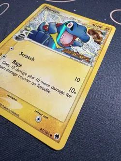 Totodile 67/101 Pokemon 2006 Dragon Frontiers Reverse Holo Stamped LP - Image 3