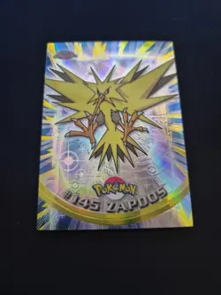 Zapdos #145 Pokemon Topps Chrome - Image 1